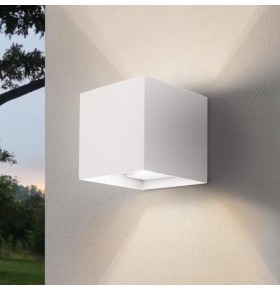 Shot Bot Lighting Marbella Big Squared