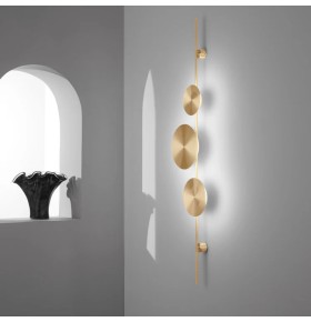 Luce Ambiente Design Idol