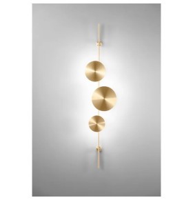 Luce Ambiente Design Idol